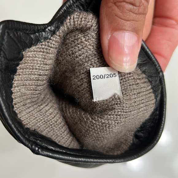 Coach Horse and Carriage Leather Tech Gloves - Picture 3 of 9